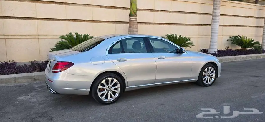 مرسيدس E220d ديزل 2019 شبه جديدة ب 88 الف ريال 3