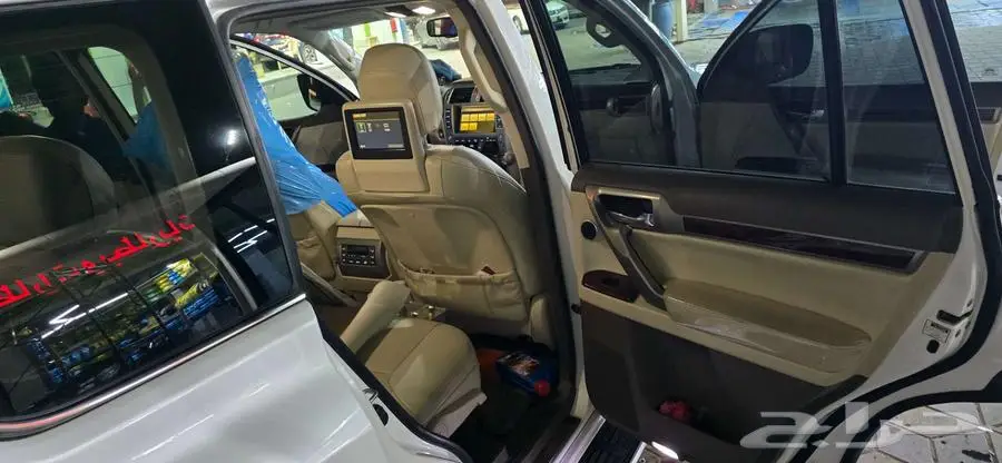 جيب لكزس GX460 2010 6