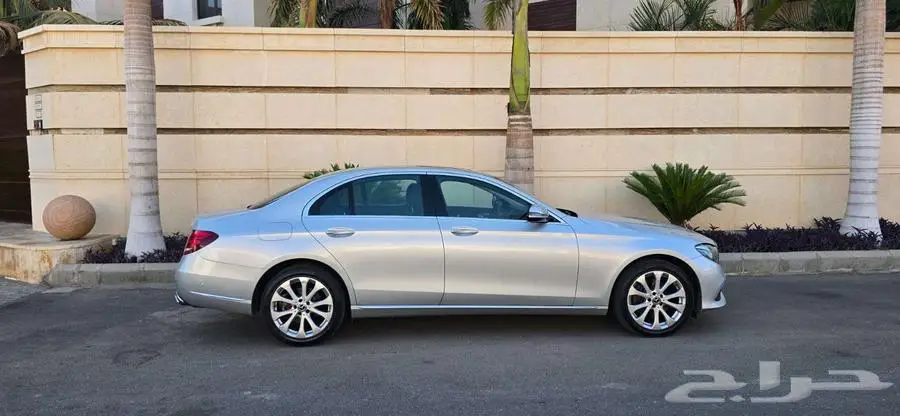 مرسيدس E220d ديزل 2019 شبه جديدة ب 88 الف ريال 11
