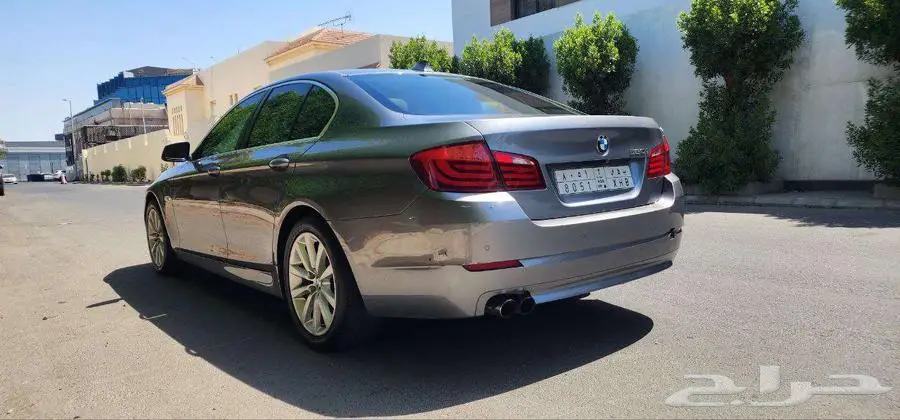 BMW 520i - 2013 للبيع بي إم الفئة الخامسة 6