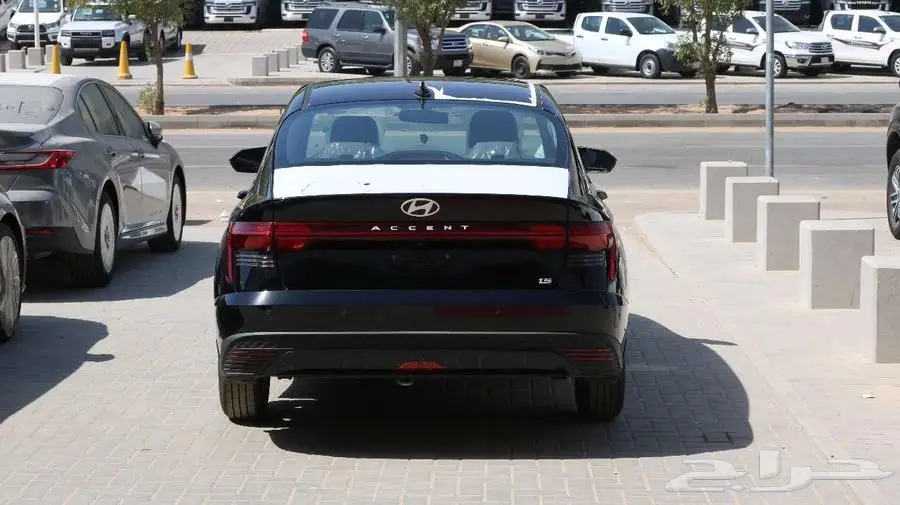 هيونداي اكسنت 2025 6
