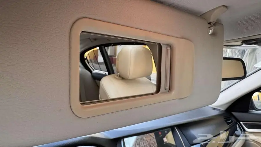 BMW 520i - 2013 للبيع بي إم الفئة الخامسة 18