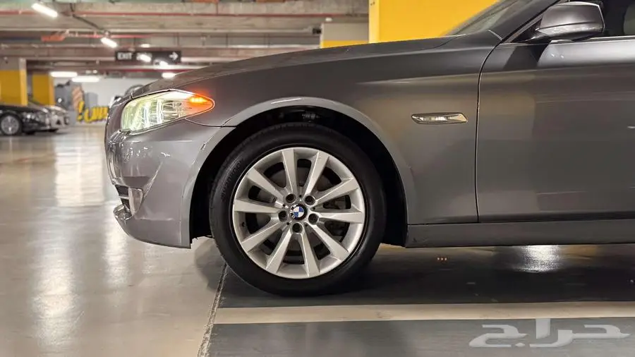 BMW 520i - 2013 للبيع بي إم الفئة الخامسة 63