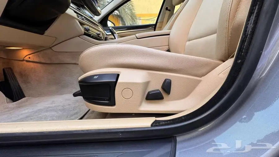BMW 520i - 2013 للبيع بي إم الفئة الخامسة 25
