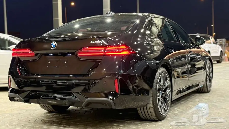 بي ام دبليو 2026 الفئة الخامسة 520i M-k( كاش و أقساط ) 7