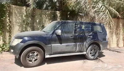 باجيرو اسود مكينة 3000 موديل 2008 1