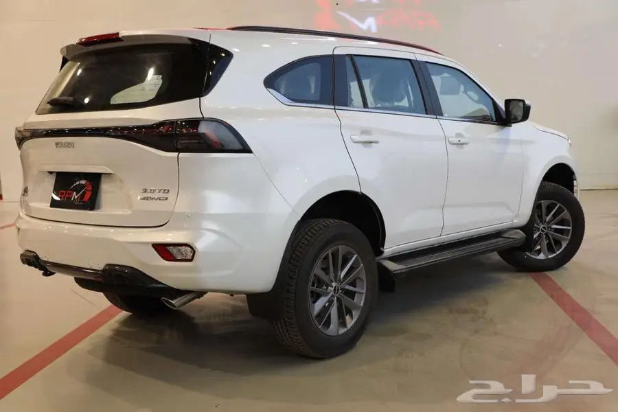 ايسوزو فل MUX 2025 دبل الان لدي RPM 3