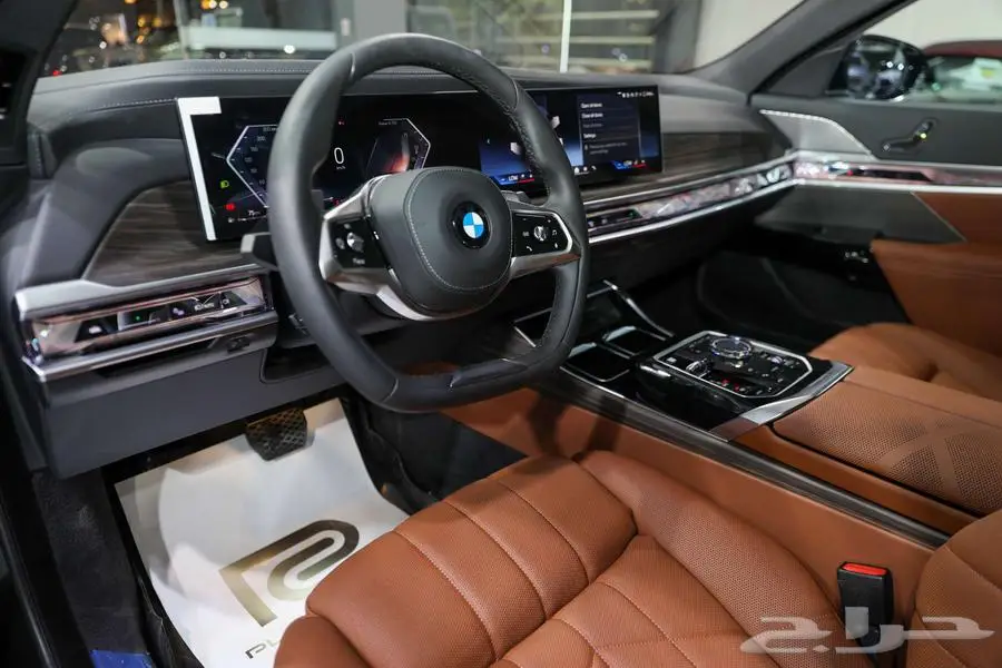 بي إم دبليو 735i موديل 2026 جديد 5
