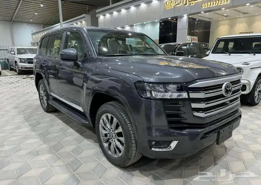 تويوتا لاندكروزر GXR4 بنزين 2025 سعودي متوفر اكثر من لون 14