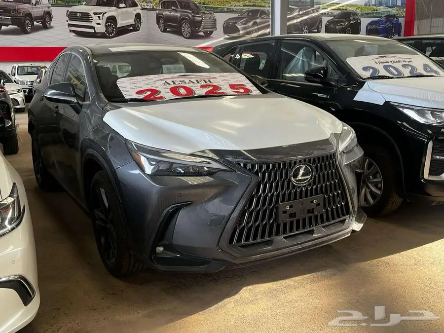 لكزس NX 350 AA 2025 بنزين سعودي الاقل سعرآ 2