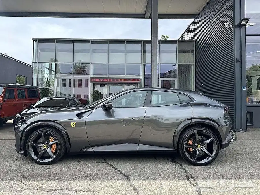 فيراري بورسانجي Ferrari Purosangue 13