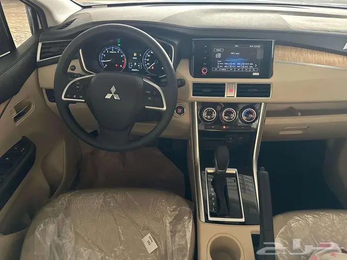 متيسوبيشى اكسباندر جنوط شاشه كاميرا 2025 7