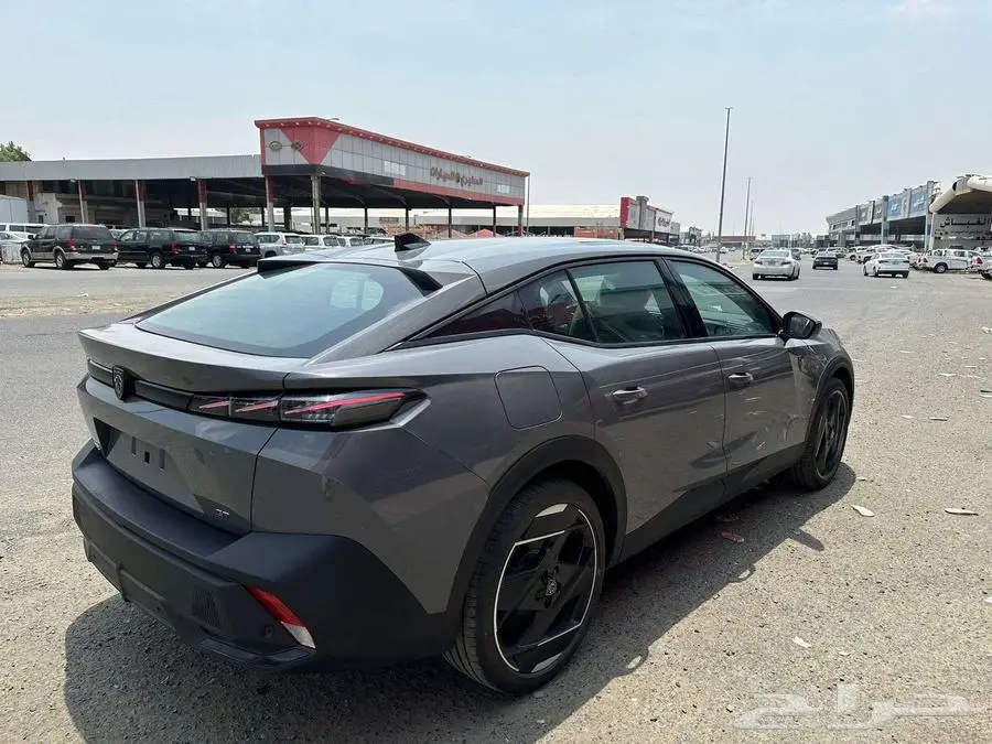 بيجو 408 فل كامل GT موديل 2025 أقساط او كاش 12