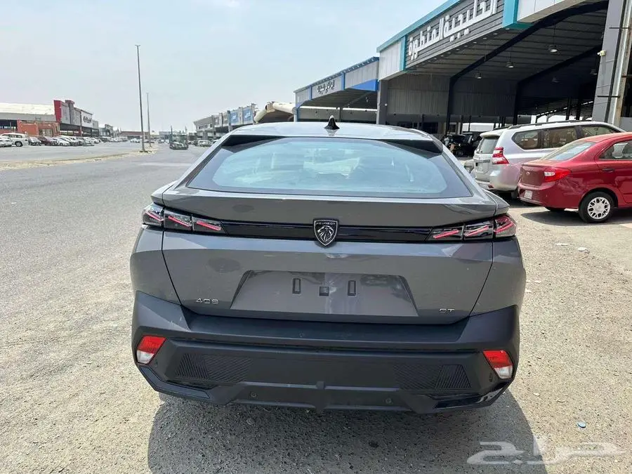 بيجو 408 فل كامل GT موديل 2025 أقساط او كاش 13
