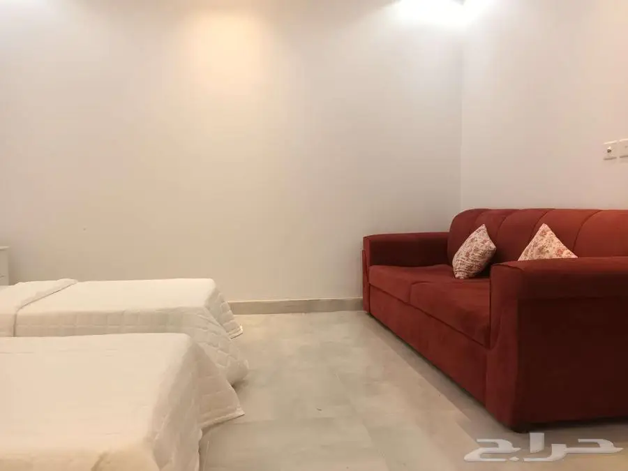 شقة مفروشة جديدة في ابها غرب حديقة المطار وكممشى الروضة 18