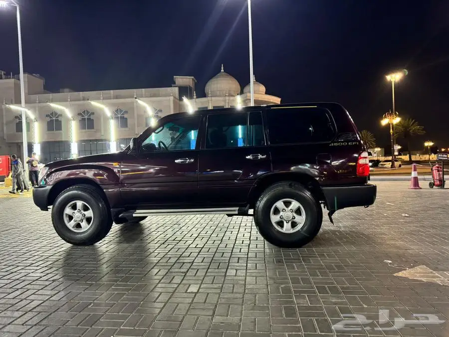 لاندكروزر 2003 G 5