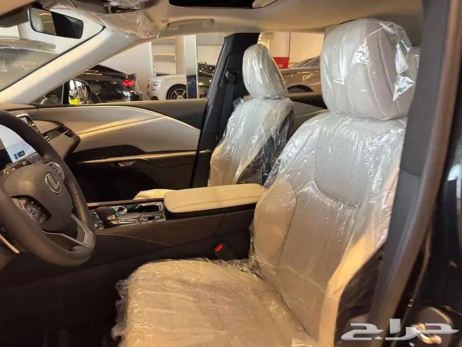 لكزس RX350h موديل 2025 8
