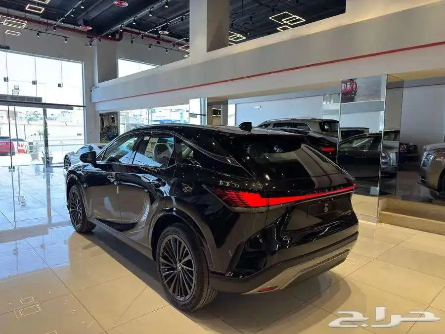 لكزس RX350h موديل 2025 5