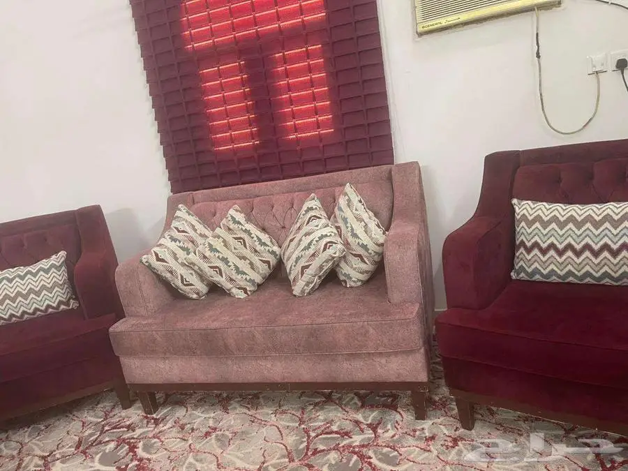 مجلس كامل للبيع استخدام مايقارب أربع أشهر 4