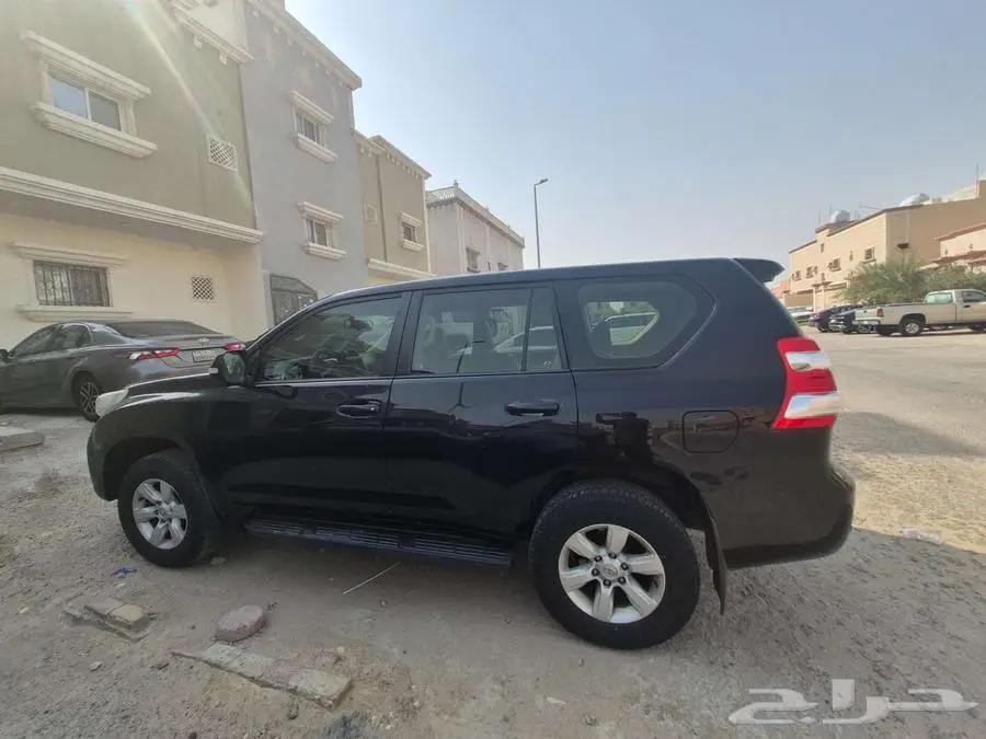 Toyota Prado 2014 Model body wakala Odo 471200km e 4