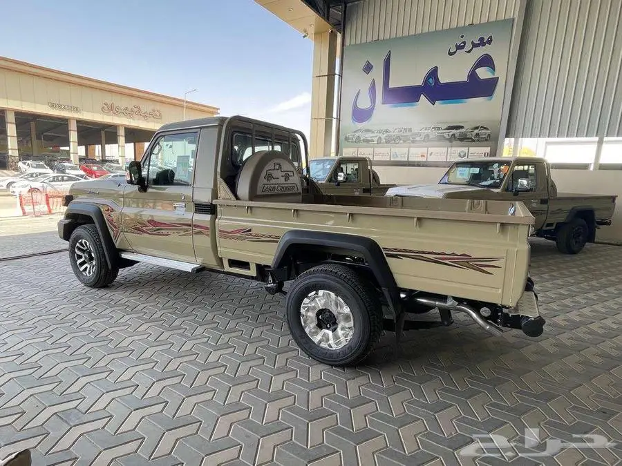 تويوتا شاص رفرف ونش دفلك فل كامل ديزل 2025 6