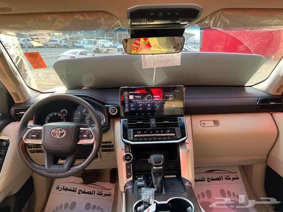 تويوتا لاندكروزر GXR L4 ديزل موديل 2025 لدي الصفح 4