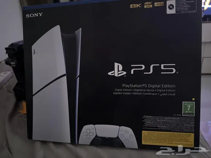 سوني 5 سليم للبيع مع اضافه 1 تيرا 0