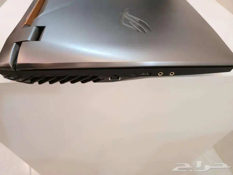 اسوس كمبيوتر ألعاب Asus متوافق مع نظارة الواقع الافتراضي 5