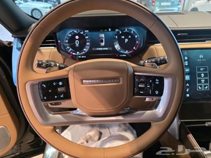 رنج روفر p530 ab 2025 19