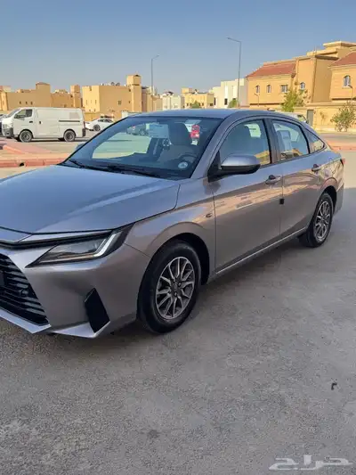 تويوتا يارس 2023 1