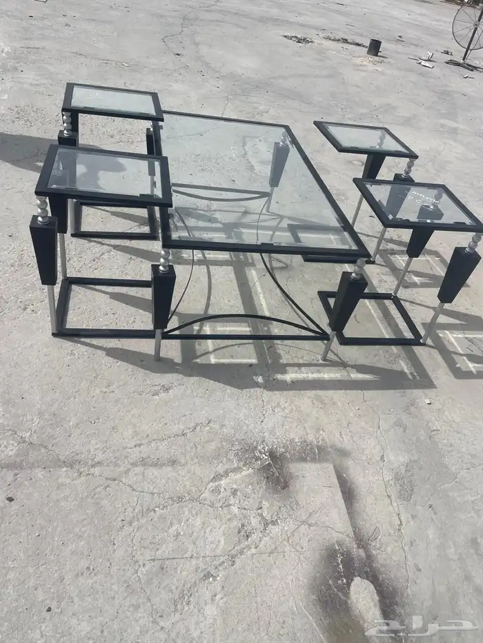 طاوله للبيع 0