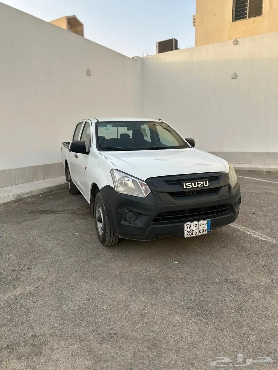 ايسوزو ديماكس 2018 3
