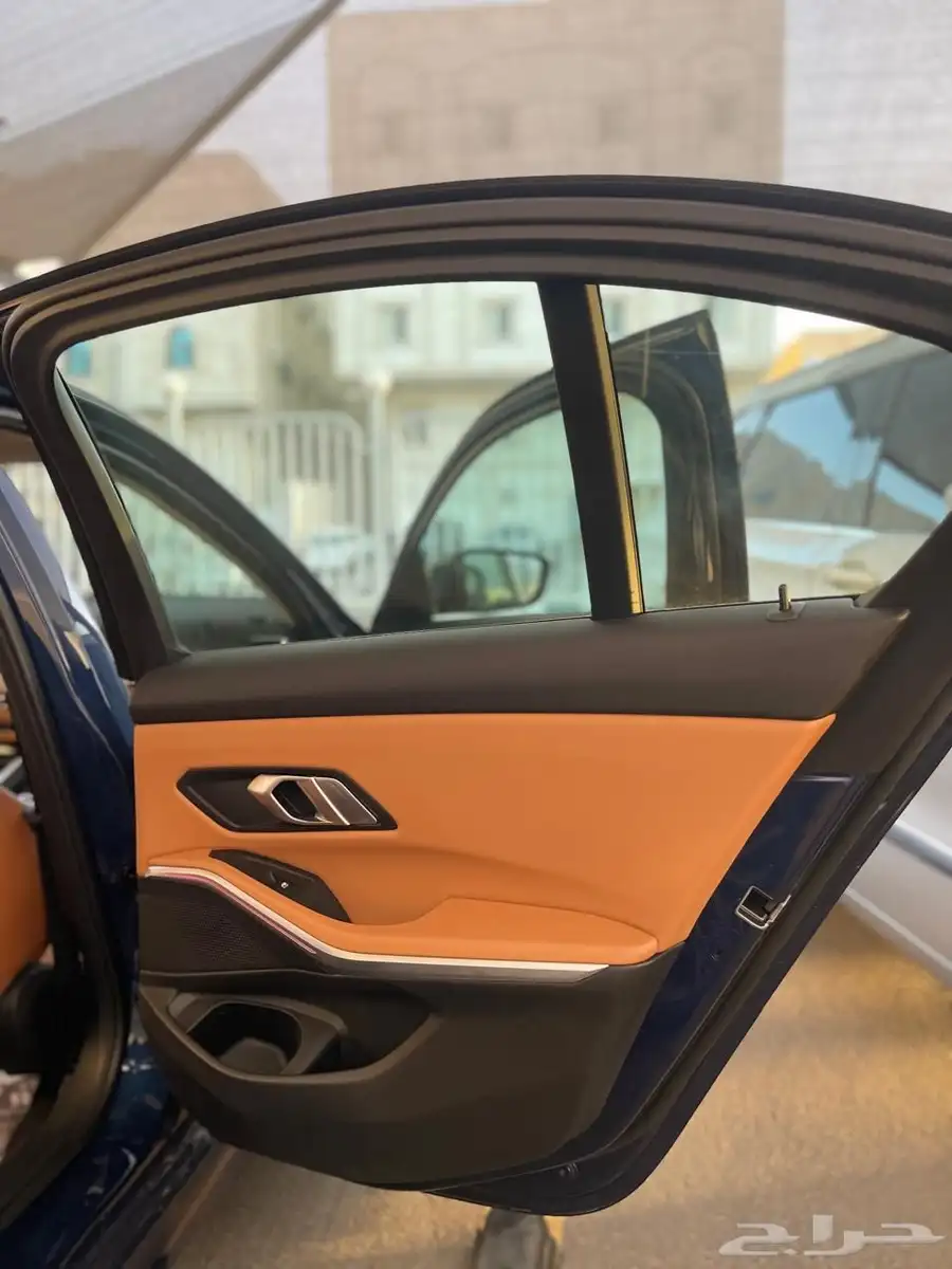 bmw 320i 20