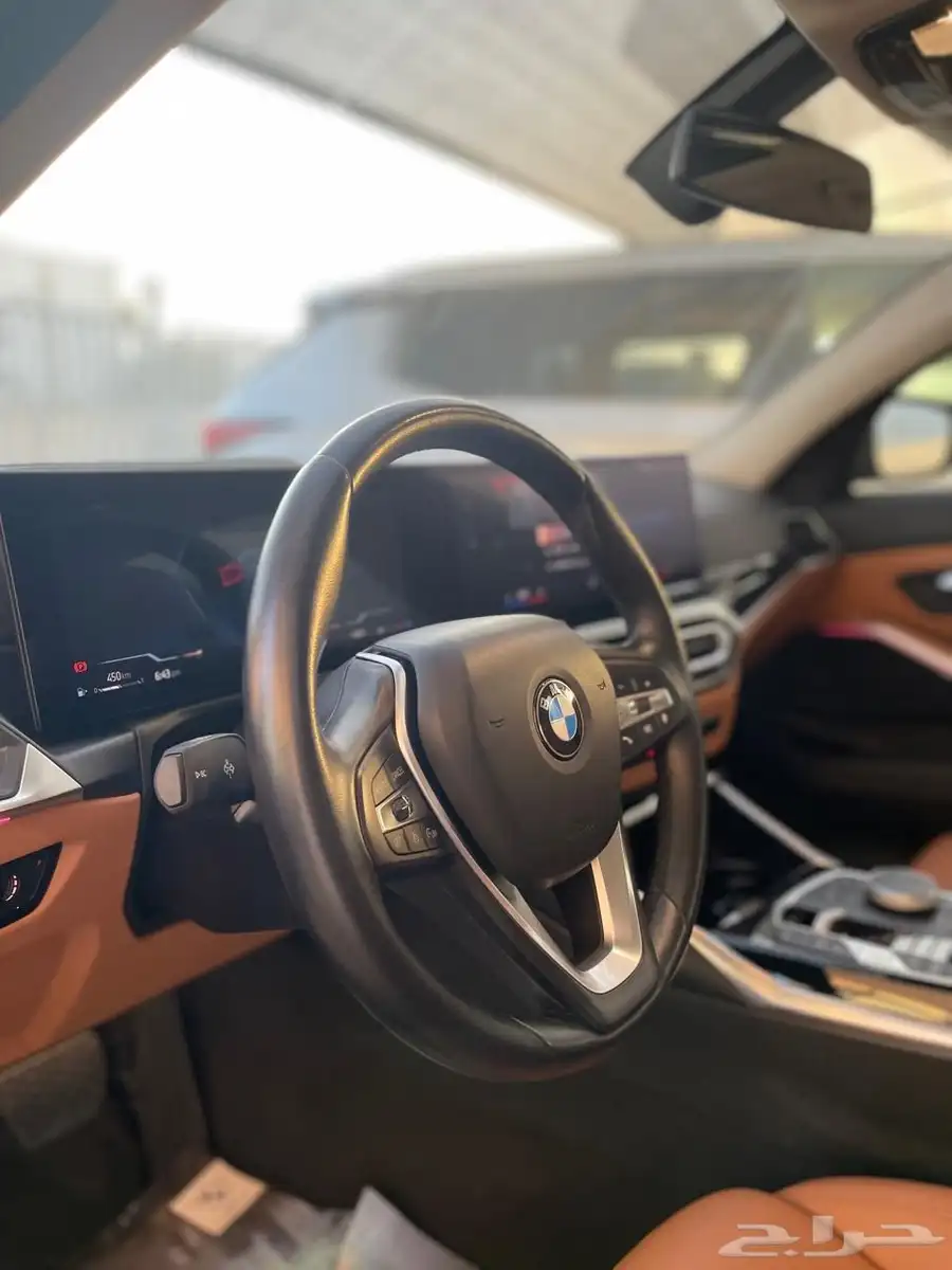 bmw 320i 8