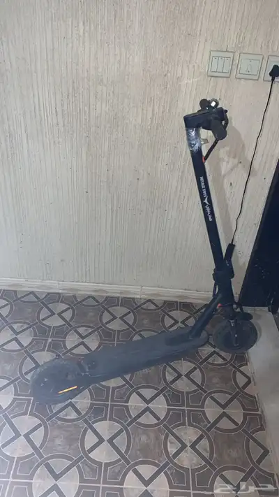 سكوتر يمشي 90 1