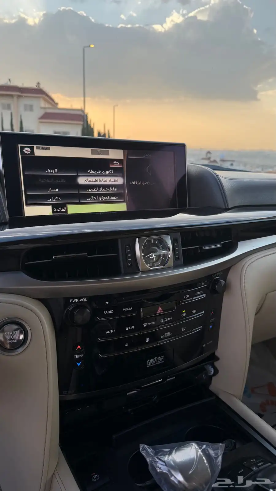 جيب لكزس 2021 سعودي LX 570 . 15