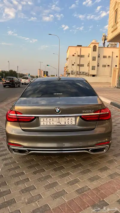 بي ام دبليو 740 2019 تم البيع 9