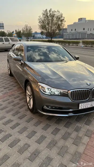 بي ام دبليو 740 2019 تم البيع 0