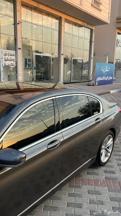 بي ام دبليو 740 2019 تم البيع 6
