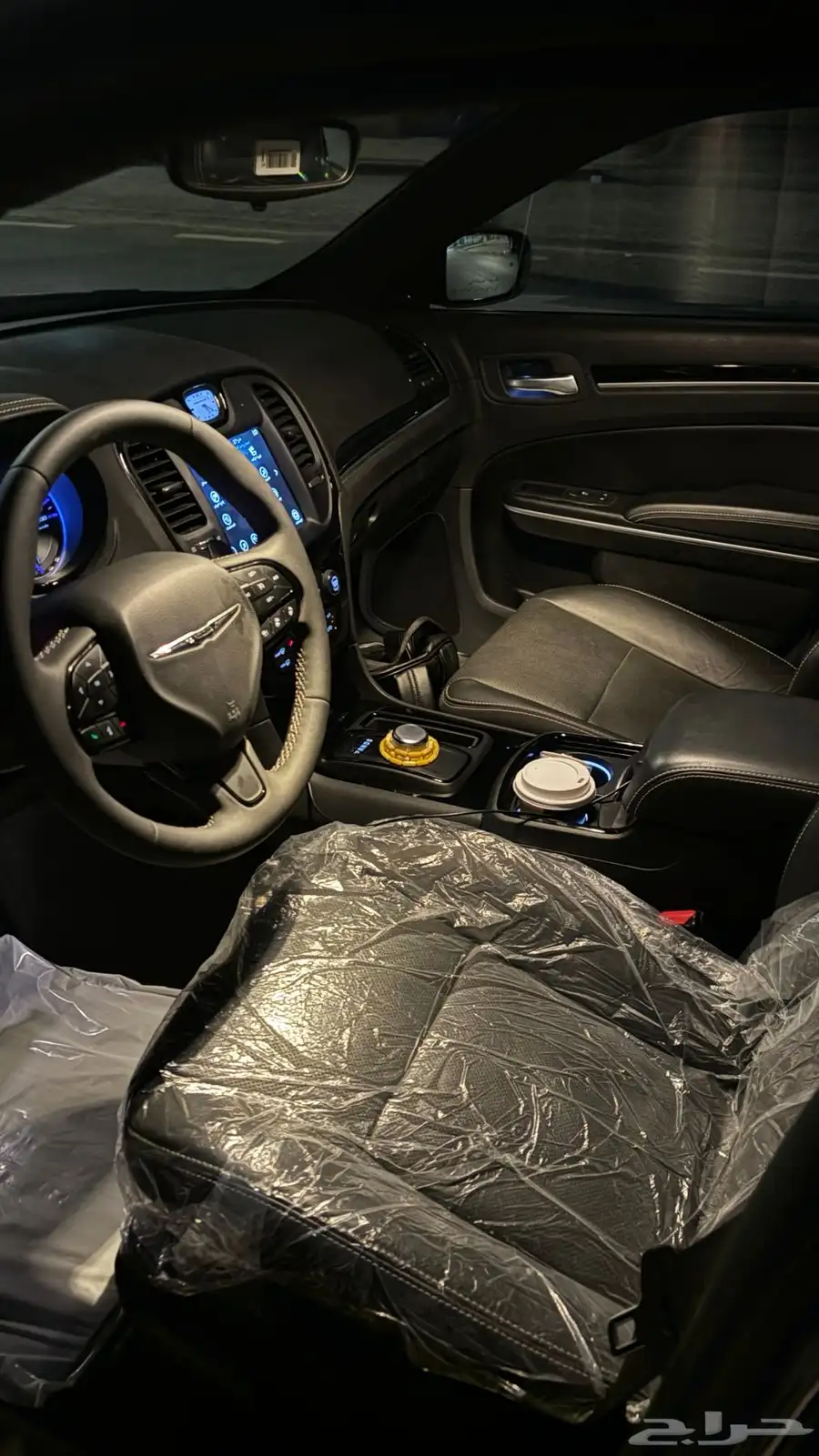 كرايزلر 300s 2023 3