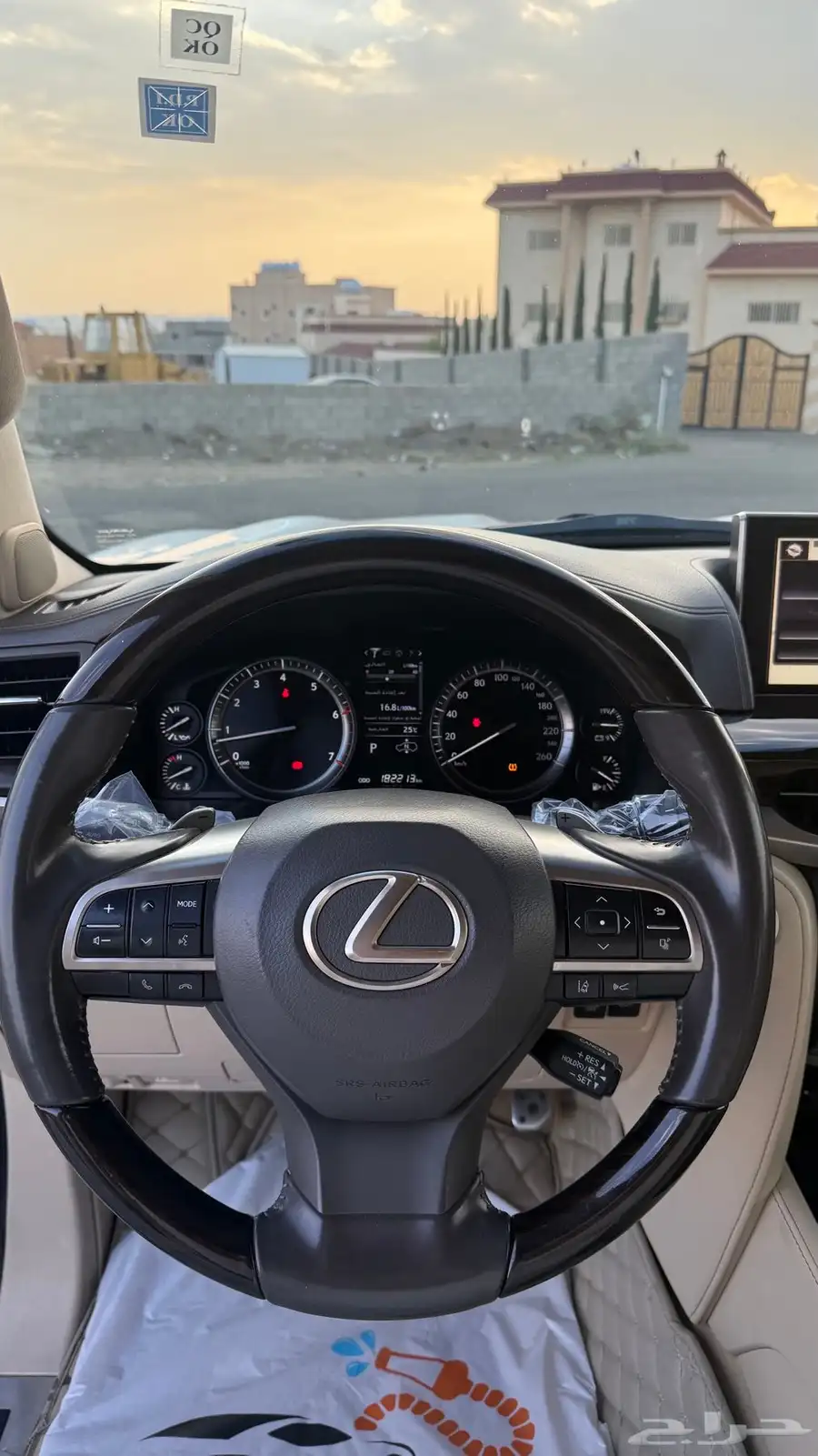 جيب لكزس 2021 سعودي LX 570 . 12
