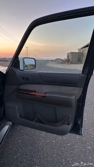 سوبر سفاري فل كامل دفلوك فتحه سقف مديل 98 الوحه خارج البيعه 8