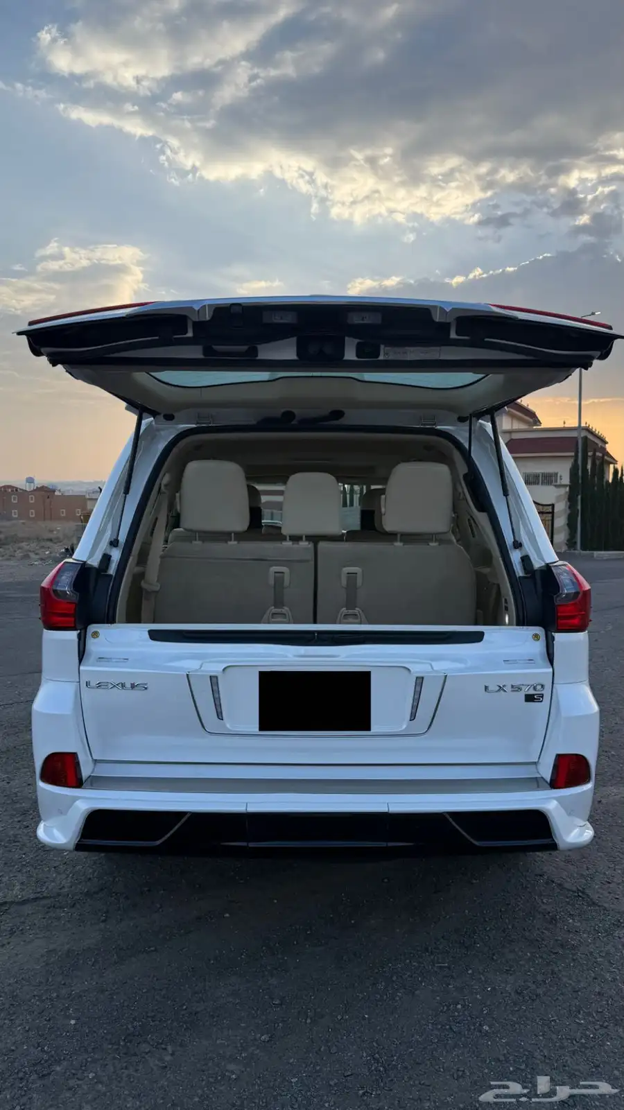 جيب لكزس 2021 سعودي LX 570 . 9