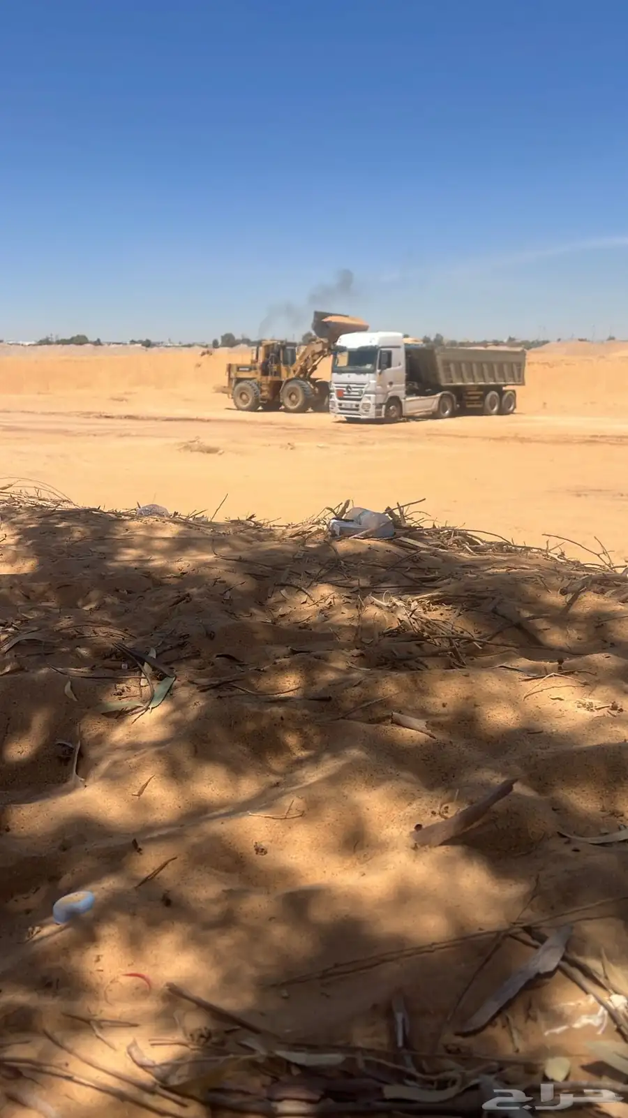 توريد رمل احمر دفان وصبيز ردميات ورمل لياسه سافي 2