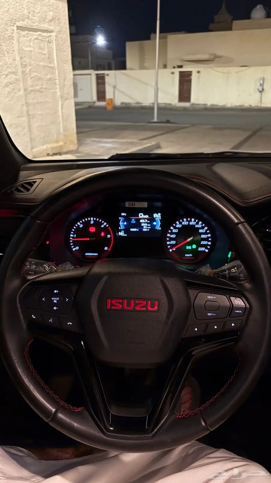 ايسوزو ديماكس GT 2024 ممشا 23 الف 8