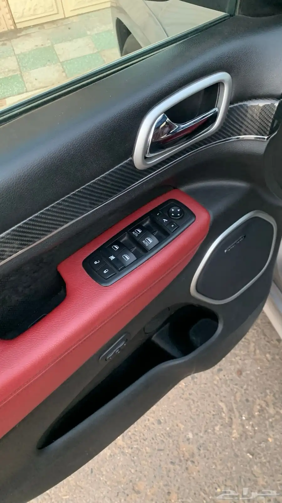 جراند شيروكي srt 2015 4