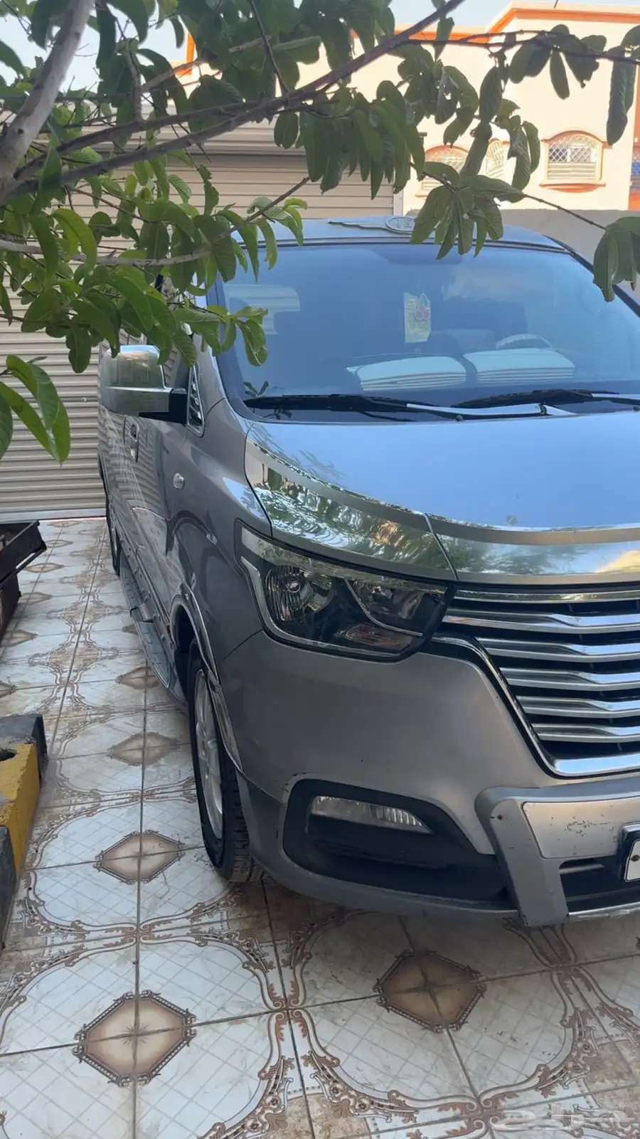 فان باص 2020 للبيع عداد 170 1