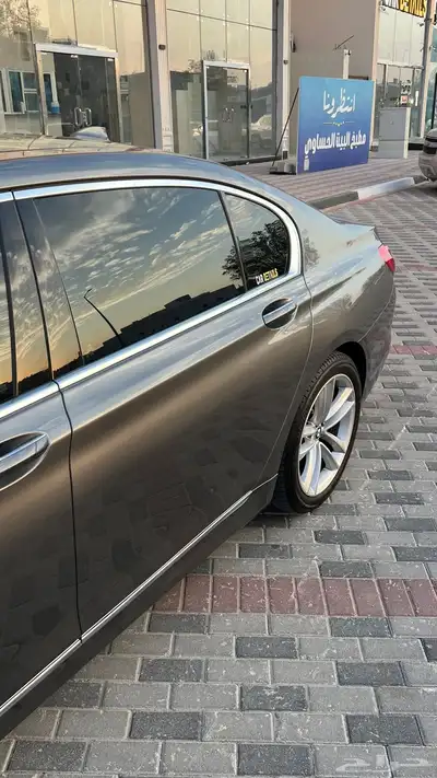 بي ام دبليو 740 2019 تم البيع 7