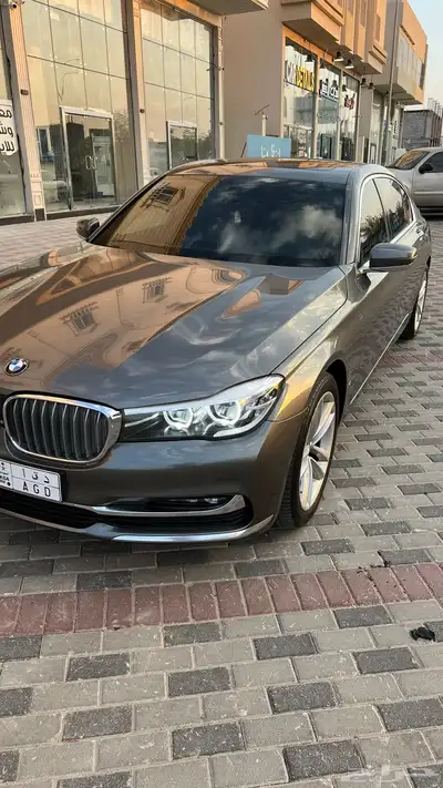 بي ام دبليو 740 2019 تم البيع 5