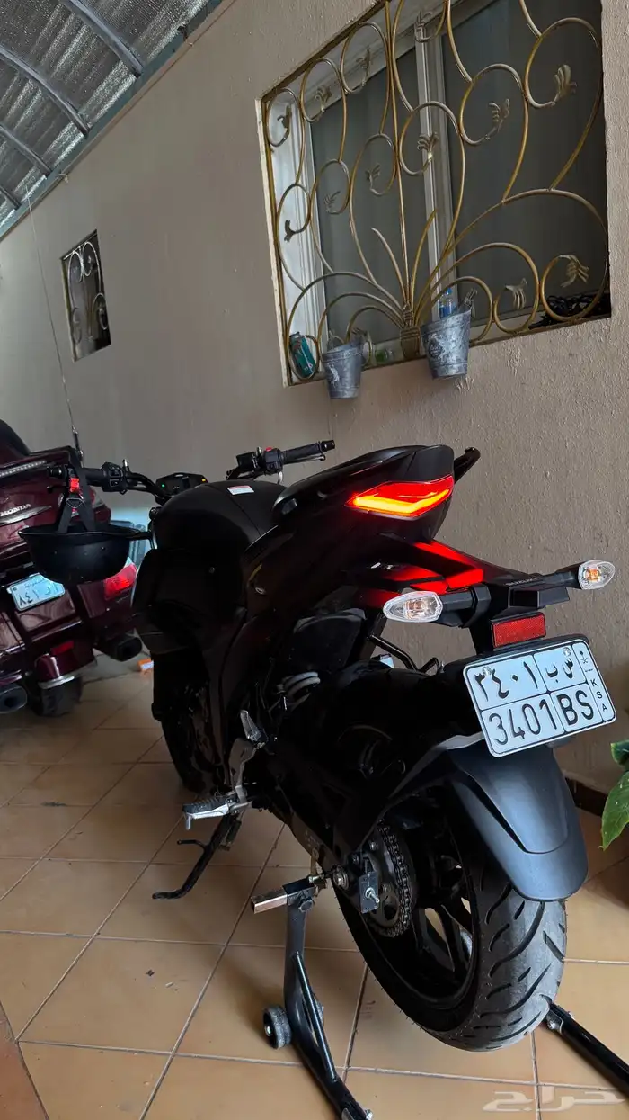 دباب سزوكي 250 استريت فايتر وكالة استخدام نظيف 4